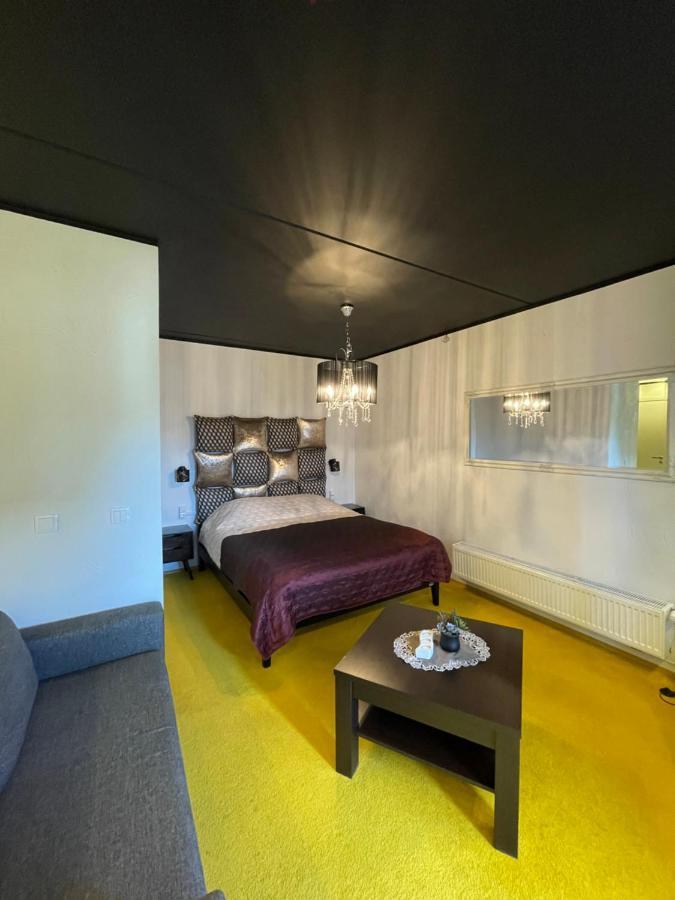 Guest House Bermuuda Apartment パイデ エクステリア 写真
